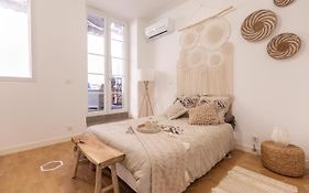 Appartement de 2 chambres avec vue sur la ville jacuzzi et terrasse amenagee a Toulon